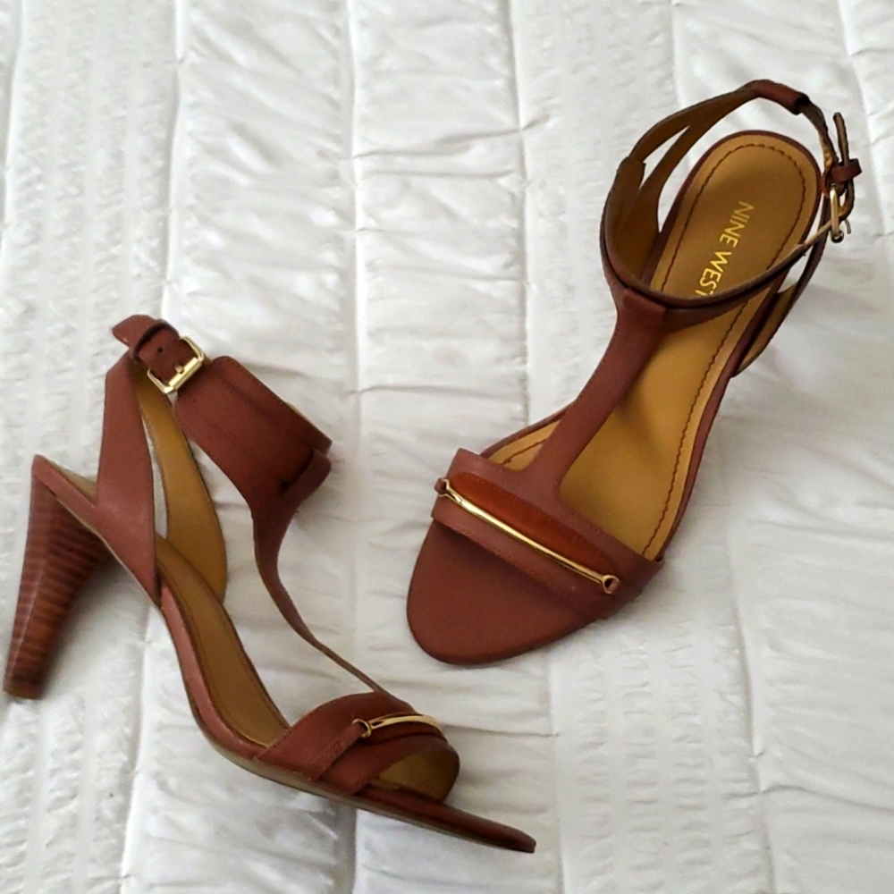Nine West Tan Ankle T-Strap Heel 8M